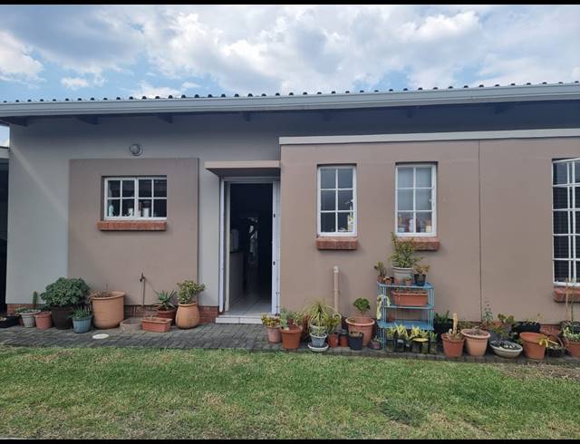 3 BEDROOM HOUSE FOR SALE IN WATERVAL EAST